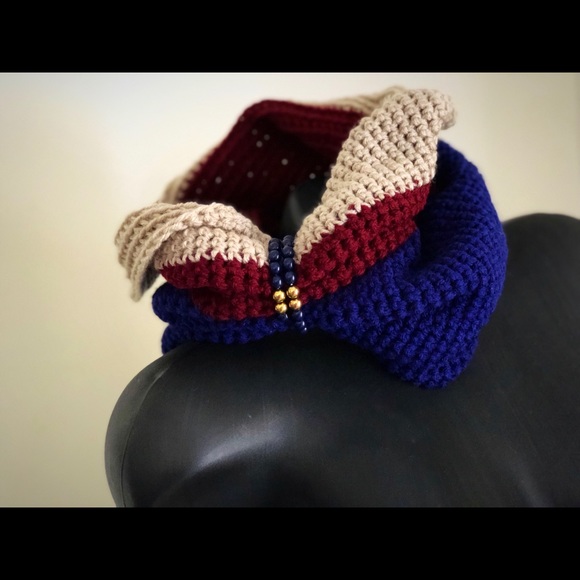 Crochet Cowl/Infinity Neck Scarf - Picture 5 of 7